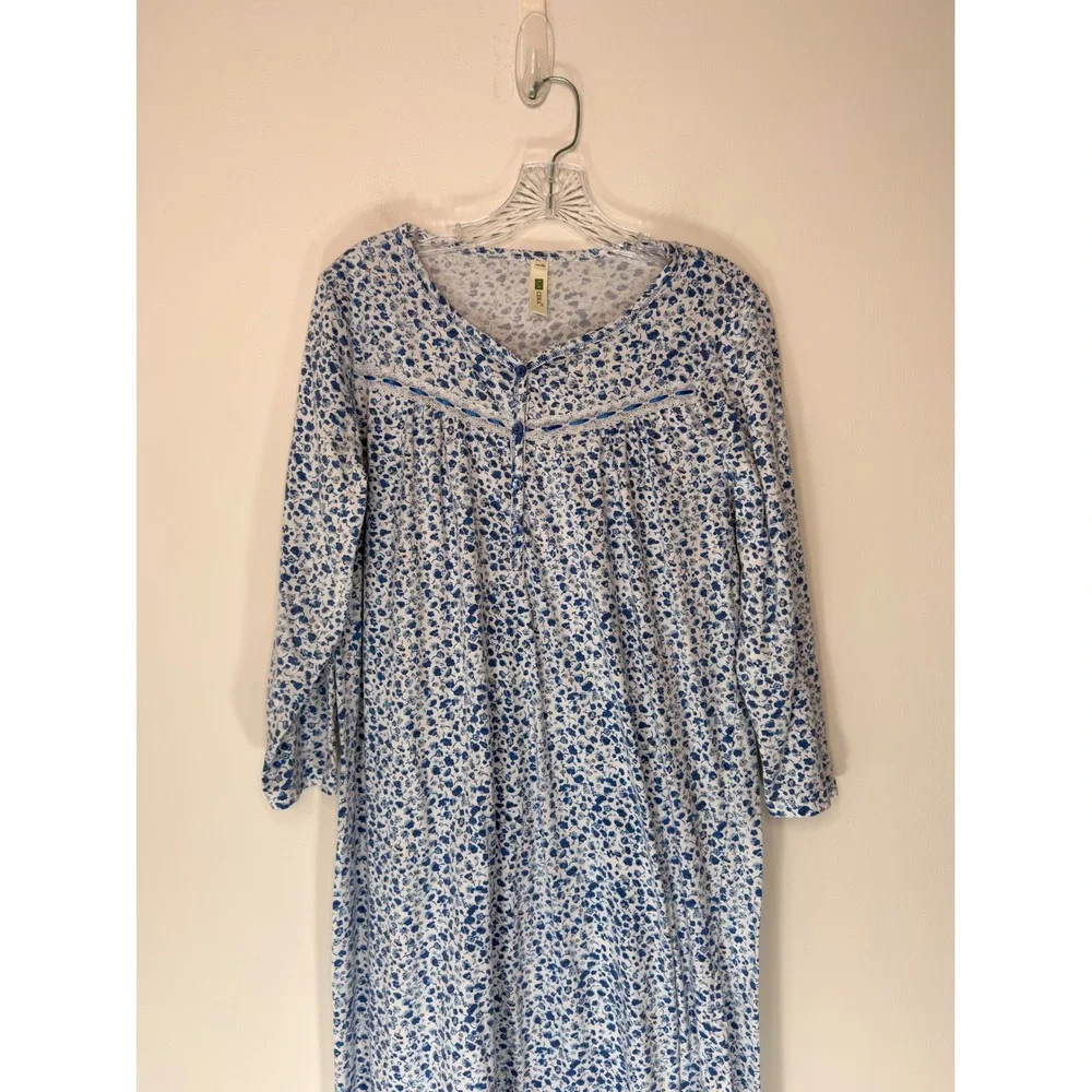 La Cera Nightgown Blue White Floral Lace Lounge Loungewear‎ Cozy Sleep XS